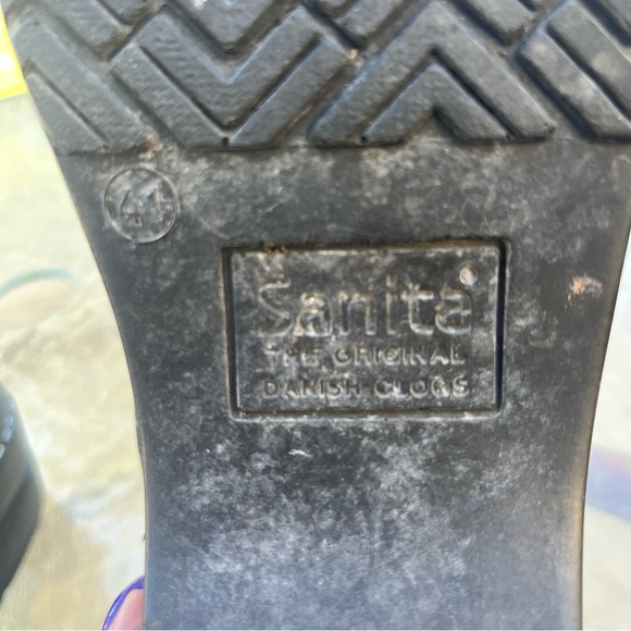 Sanite Black Danish Clogs - FINISH DESCRIPTION - Picture 14 of 16